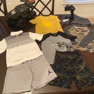 Boy size 4-5 Clothing Bundle! Great condition!